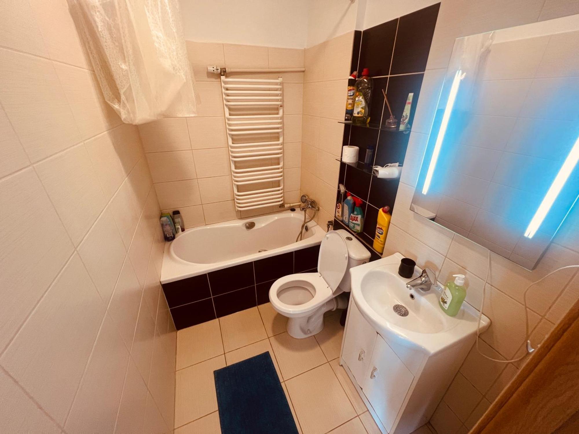 Entire Studio In Centrum Apartment Варшава Екстериор снимка